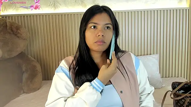 Liss-Reyes online show from July 20, 1:35 pm