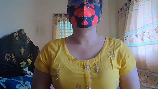 Snapshot of Elena_cruz5 chatting on July 19, 4:43 am Elena cruz5 online show from July 19, 4:43 am