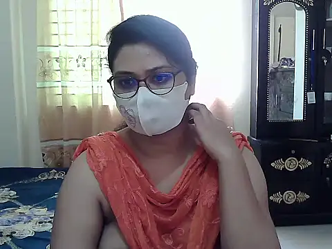 Snapshot of Elena_cruz5 chatting on October 8, 9:44 am Elena cruz5 online show from October 8, 9:44 am