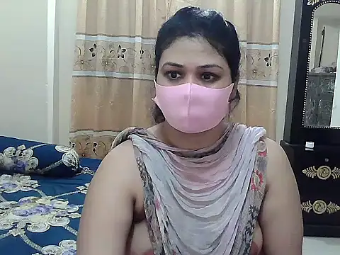 Snapshot of Elena_cruz5 chatting on October 15, 2:03 pm Elena cruz5 online show from October 15, 2:03 pm