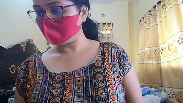 Elena cruz5 online show from April 18, 6:27 am