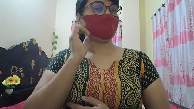 Elena cruz5 online show from March 6, 5:30 pm