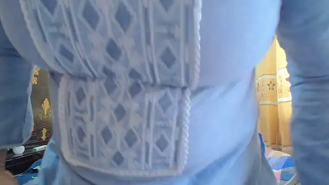 Elena cruz5 online show from April 3, 5:47 am