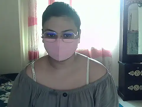 Snapshot of Elena_cruz5 chatting on September 27, 2:07 am Elena cruz5 online show from September 27, 2:07 am