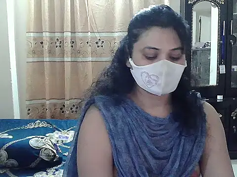 Snapshot of Elena_cruz5 chatting on October 9, 2:39 pm Elena cruz5 online show from October 9, 2:39 pm