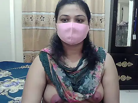 Snapshot of Elena_cruz5 chatting on October 19, 3:26 pm Elena cruz5 online show from October 19, 3:26 pm
