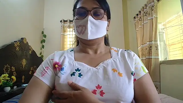 Elena cruz5 online show from May 21, 7:28 am