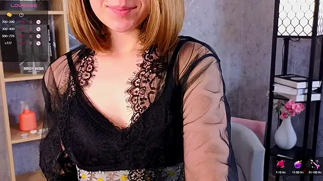 Snapshot of SeeBolebruch chatting on October 7, 3:24 pm SeeBolebruch online show from October 7, 3:24 pm