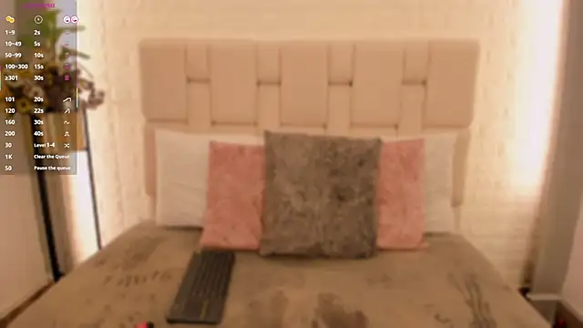 Vale Lux online show from October 31, 3:58 am