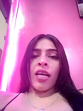 SaraBust online show from September 24, 5:19 pm