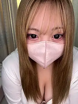 Snapshot of Chua-chan chatting on October 30, 7:06 am Chua-chan online show from October 30, 7:06 am