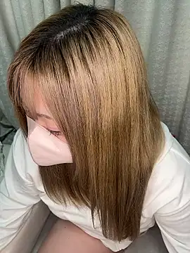 Snapshot of Chua-chan chatting on October 25, 6:52 pm Chua-chan online show from October 25, 6:52 pm