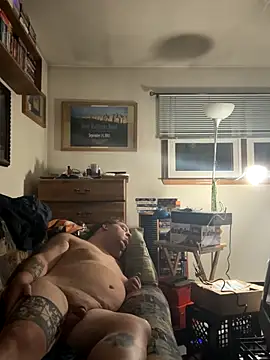 Snapshot of Stephanie1984 chatting on November 12, 5:11 am Stephanie1984 online show from November 12, 5:11 am