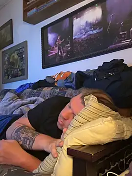 Stephanie1984 online show from March 28, 3:40 am