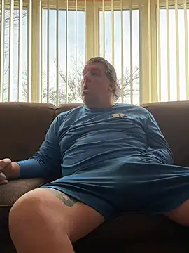 Stephanie1984 online show from March 25, 12:04 pm