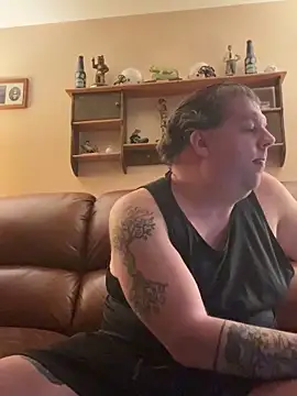 Snapshot of Stephanie1984 chatting on October 24, 12:09 am Stephanie1984 online show from October 24, 12:09 am