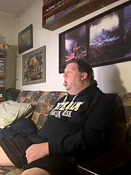 Snapshot of Stephanie1984 chatting on December 2, 1:02 pm Stephanie1984 online show from December 2, 1:02 pm