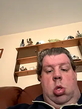 Snapshot of Stephanie1984 chatting on October 28, 5:12 pm Stephanie1984 online show from October 28, 5:12 pm