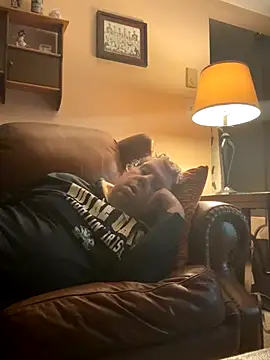 Snapshot of Stephanie1984 chatting on November 3, 2:17 am Stephanie1984 online show from November 3, 2:17 am