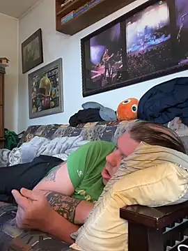 Stephanie1984 online show from March 18, 5:25 pm