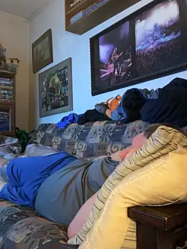 Stephanie1984 online show from March 26, 3:38 am