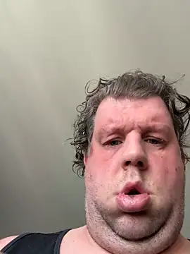 Snapshot of Stephanie1984 chatting on November 18, 12:52 pm Stephanie1984 online show from November 18, 12:52 pm