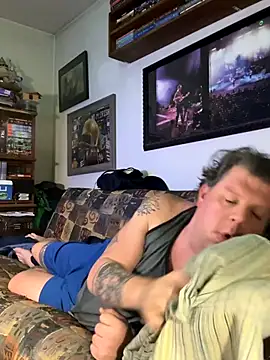 Stephanie1984 online show from December 5, 3:27 am