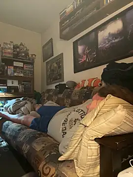 Stephanie1984 online show from April 3, 5:14 am