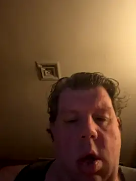 Snapshot of Stephanie1984 chatting on November 8, 1:31 am Stephanie1984 online show from November 8, 1:31 am