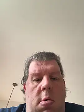 Stephanie1984 online show from April 1, 12:06 pm