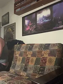 Snapshot of Stephanie1984 chatting on December 3, 3:40 am Stephanie1984 online show from December 3, 3:40 am