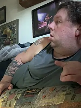 Stephanie1984 online show from April 14, 5:07 pm