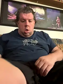 Snapshot of Stephanie1984 chatting on November 12, 5:17 pm Stephanie1984 online show from November 12, 5:17 pm