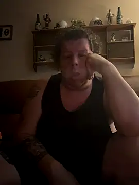 Stephanie1984 online show from October 19, 12:57 am