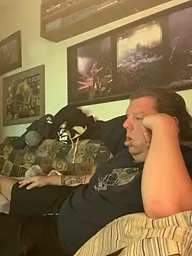 Stephanie1984 online show from March 12, 5:13 am