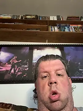 Snapshot of Stephanie1984 chatting on June 17, 7:13 pm Stephanie1984 online show from June 17, 7:13 pm