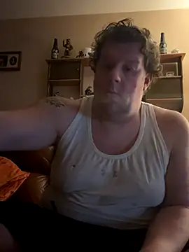 Snapshot of Stephanie1984 chatting on October 30, 12:09 am Stephanie1984 online show from October 30, 12:09 am