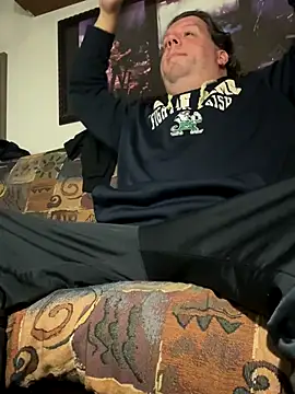 Snapshot of Stephanie1984 chatting on November 22, 12:54 am Stephanie1984 online show from November 22, 12:54 am