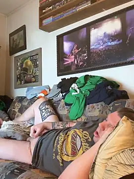 Stephanie1984 online show from February 2, 3:38 am