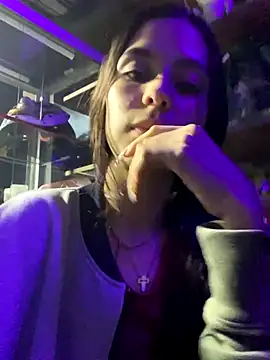 Snapshot of sashaxxx1630 chatting on November 3, 5:34 am sashaxxx1630 online show from November 3, 5:34 am