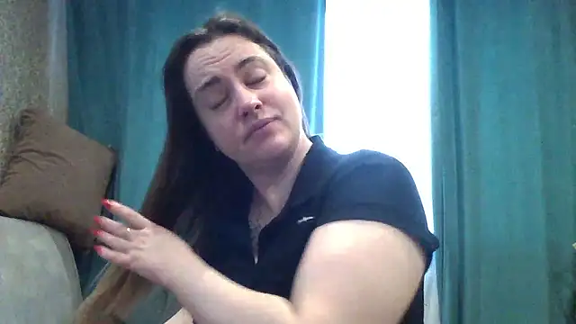 Snapshot of karina160000 chatting on January 9, 7:15 am karina160000 online show from January 9, 7:15 am