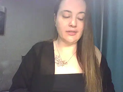 Snapshot of karina160000 chatting on February 23, 3:56 pm karina160000 online show from February 23, 3:56 pm