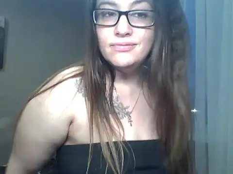 Snapshot of karina160000 chatting on February 20, 2:19 pm karina160000 online show from February 20, 2:19 pm