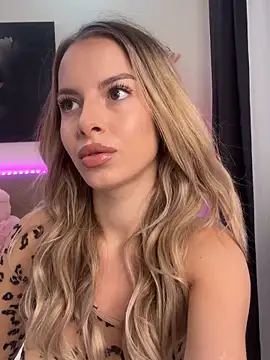 anexblondie online show from November 17, 2:10 pm