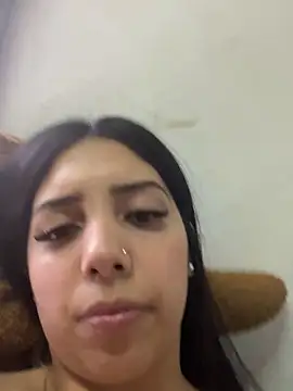 Snapshot of lulizoee chatting on October 3, 6:20 pm lulizoee online show from October 3, 6:20 pm