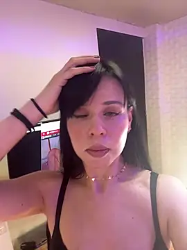MadameDesade online show from May 26, 8:51 pm