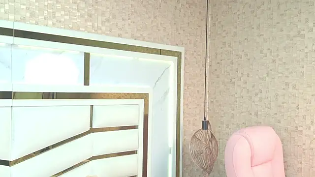Snapshot of annie_sm chatting on October 3, 7:15 pm annie sm online show from October 3, 7:15 pm