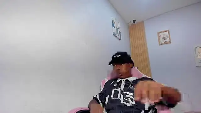 Jax Maliq online show from November 12, 2:37 am