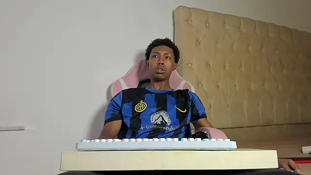 Jax Maliq online show from May 22, 2:59 pm