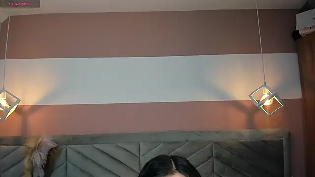 Snapshot of Mia_Valentine_ chatting on October 16, 8:39 pm Mia Valentine online show from October 16, 8:39 pm